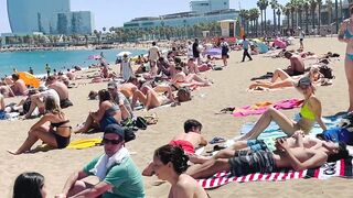 Beach Sant Sebastia ????????Barcelona beach walk