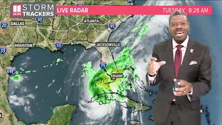 Hurricane Ian makes landfall over Cuba | Forecast cone and models