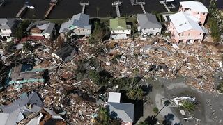 Drone footage shows aftermath of Hurricane Ian at Fort Myers Beach