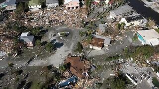 Drone footage shows aftermath of Hurricane Ian at Fort Myers Beach