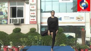 वृक्षासन | Trikonasana | Benefits | Steps | Yoga Pose