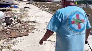 Fort Myers Beach shop owner reacts to Hurricane Ian aftermath