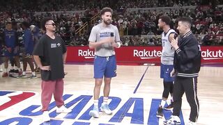 Stephen Curry & Klay Thompson Win Japan Games 3-Point Contest