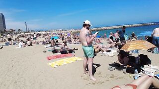 Beach Walk Spain - Beautiful Beach - Barceloneta Beach 2022