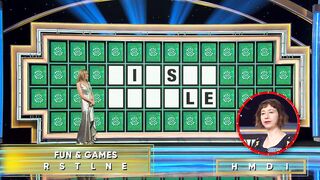 Kristen Schaal's Puzzling Bonus Round - Celebrity Wheel of Fortune