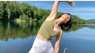 1min Mindful Yoga Flow to ‘Easy On Me’ by Adele