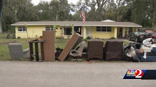 New Smyrna Beach residents neighborhoods still flooded after Hurricane Ian