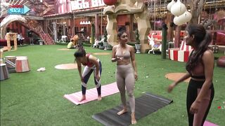 Bigg Boss 16 Live | BB Ghar Mein Ayi Hai Nayi Yoga Teacher Jo Subha Se Yoga Karwarai H | Manya Singh