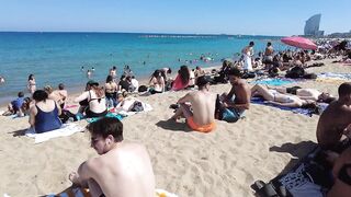 Barcelona Beach Walk - Spain Summer 2022 - Saint Miquel Beach