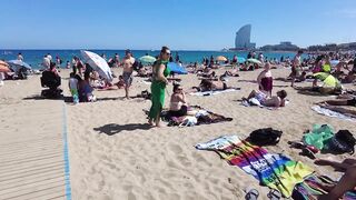 Barcelona Beach Walk - Spain Summer 2022 - Saint Miquel Beach