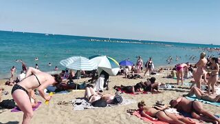 Beach Barceloneta????????Barcelona beach walk