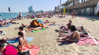 Beach Barceloneta????????Barcelona beach walk