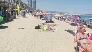 Beach Barceloneta????????Barcelona beach walk