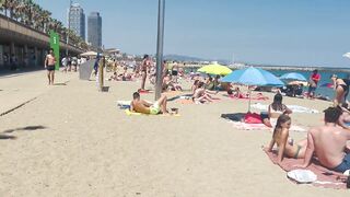 Beach Barceloneta????????Barcelona beach walk