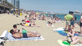 Beach Barceloneta????????Barcelona beach walk