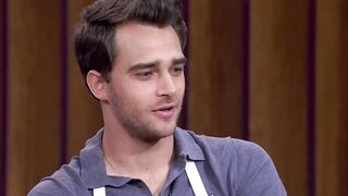 Xavier Deltell no pierde el tiempo ¡¡Y YA TIENE UNA "NUEVA AMIGA"!! | MasterChef Celebrity 7