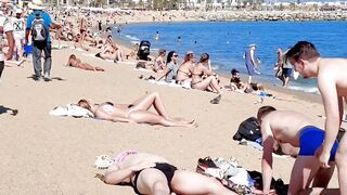 Beach Barceloneta????????Barcelona beach walk