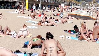 Beach Barceloneta????????Barcelona beach walk