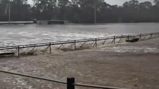 The wrath of nature hit Australia! River stream flooded the city of Bendigo, Victoria