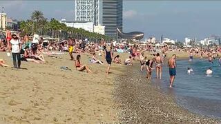 Barcelona beach walk ????????beach Sant Miquel