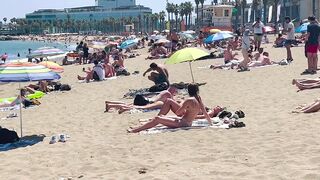 Beach Sant Sebastia ????????Barcelona beach walk