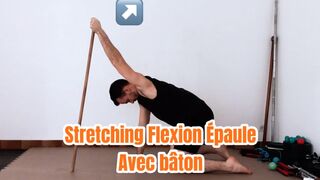 Stretching Flexion de l'Épaule - à genoux