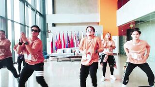 OJO DI BANDINGKE (KRZ TIKTOK BUDOTS Remix) Zumba Dance Fitness | BMD CREW