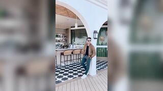 NATE BERKUS ON FERNANDO BENGOECHEA ART | CELEBRITY CRUISES | VINTAGE LIGHTING