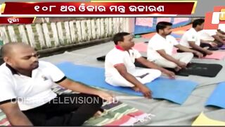 Yoga centre in Puri performs special yogasans on occasion Deepawali