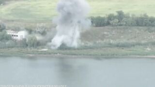 Ukraine War footage: Ukrainian Soldier Destroy Russia Artillery "Compilation War On Oct 26"