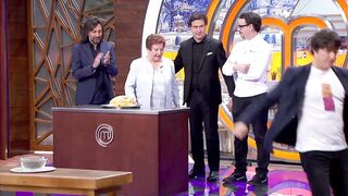 ¡Antonio Carmona visita el programa! | MasterChef Celebrity 7