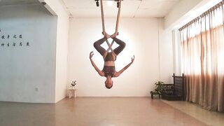 Aerial yoga aerial dance 空中瑜伽 空瑜舞韵 腰挂篇 倒挂的蜘蛛侠v蜘蛛精