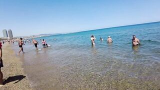 Beach Walking tour - Barcelona Spain - Saint Miquel Beach 2022