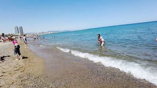 Beach Walking tour - Barcelona Spain - Saint Miquel Beach 2022