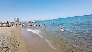 Beach Walking tour - Barcelona Spain - Saint Miquel Beach 2022