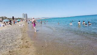 Beach Walking tour - Barcelona Spain - Saint Miquel Beach 2022