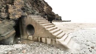 Raw sewage spills into sea at St Agnes Beach in Cornwall amid heavy rainfall | ITV News