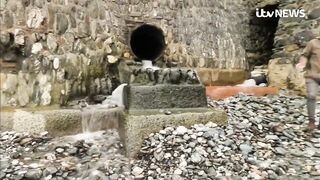 Raw sewage spills into sea at St Agnes Beach in Cornwall amid heavy rainfall | ITV News