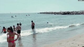 Playa del Somorrostro Barcelona Beach 4K Walk Tour