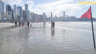 Praia Central em Balneário Camboriú ???????? Brasil ☀️ ???????? #beach