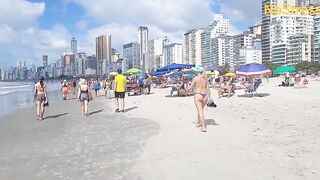 Praia Central em Balneário Camboriú ???????? Brasil ☀️ ???????? #beach