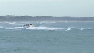 The Noosa Bar and Main Beach. Sunday morning, November 6, 2022.