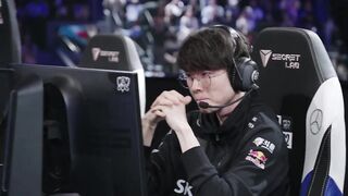 KERIA AND FAKER ARE GIGASAD AFTER GAME 5 :( | DRX vs. T1 | WORLDS 22 | FINALS