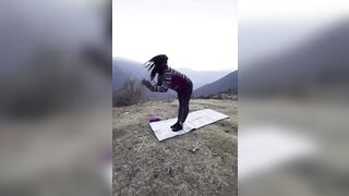 Yoga Asanas flow| Morning streching| Yoga Everywhere| Surya namaskar| uttrakhand| @Mandrishtiyog