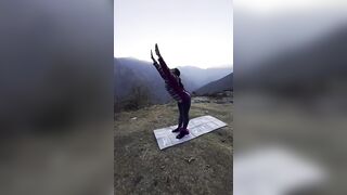 Yoga Asanas flow| Morning streching| Yoga Everywhere| Surya namaskar| uttrakhand| @Mandrishtiyog