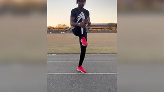 Isaac Wright’s post workout stretches