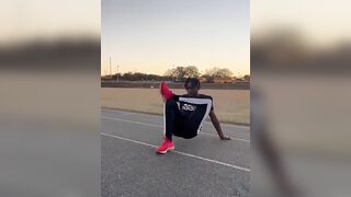 Isaac Wright’s post workout stretches