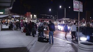 Thanksgiving travelers warn of traffic, waits while traveling to San Diego International Airport