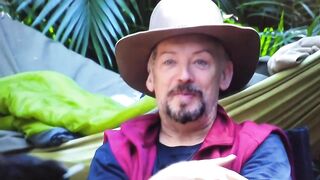 BOY GEORGE gets CAUGHT STEALING bananas by JILL SCOTT on I'M A CELEBRITY GET ME OUT OF HERE