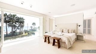 UNIQUE! Modern Frontline BEACH Villa【14.500.000€】Golden Mile Marbella